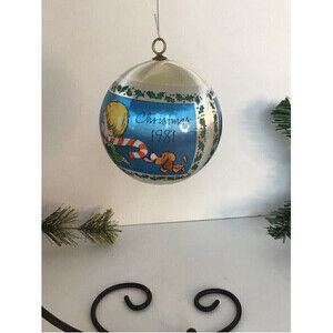 1981 Hallmark Keepsake Ornament - Marty Links